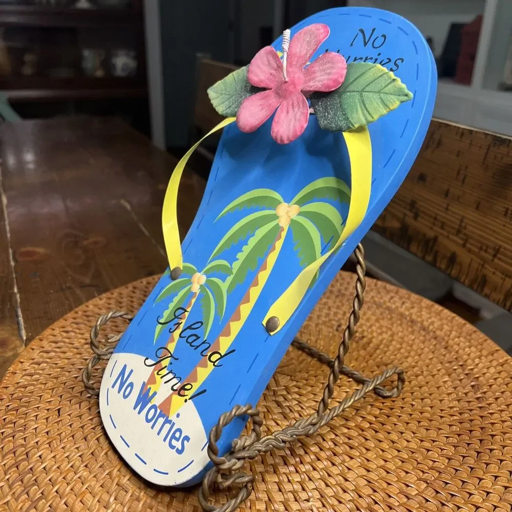 Glitter Flip Flop Island Time Wall Sign, Wood And Metal 3D Flower